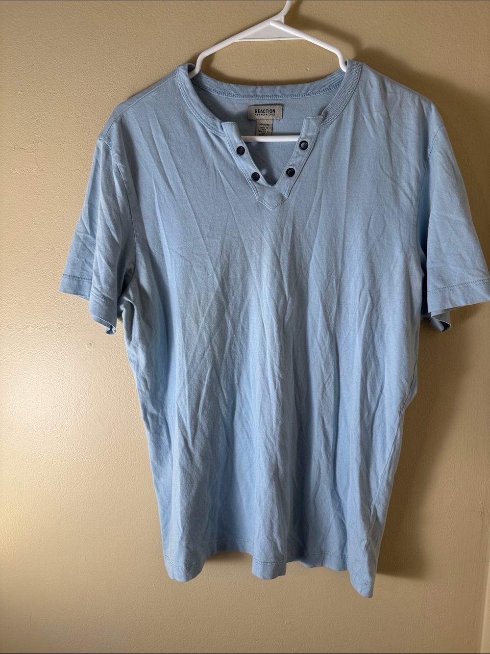 Reaction Kenneth Cole Light Blue Short-Sleeve Henley